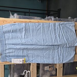 Hilary Radley Size S Light Blue High Rise Pull On Wide Leg Capri Pants
